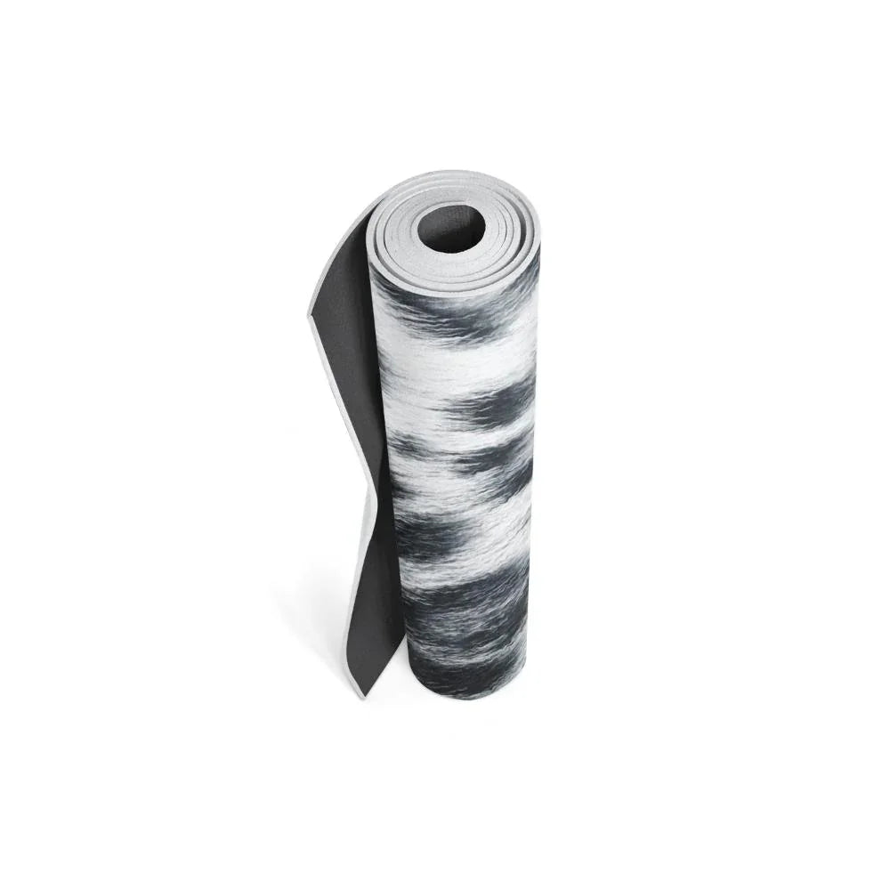 Snow Leopard Print Sustainable Yoga Mat – Ultra Grip + Eco PER | Yune - Yune Yoga