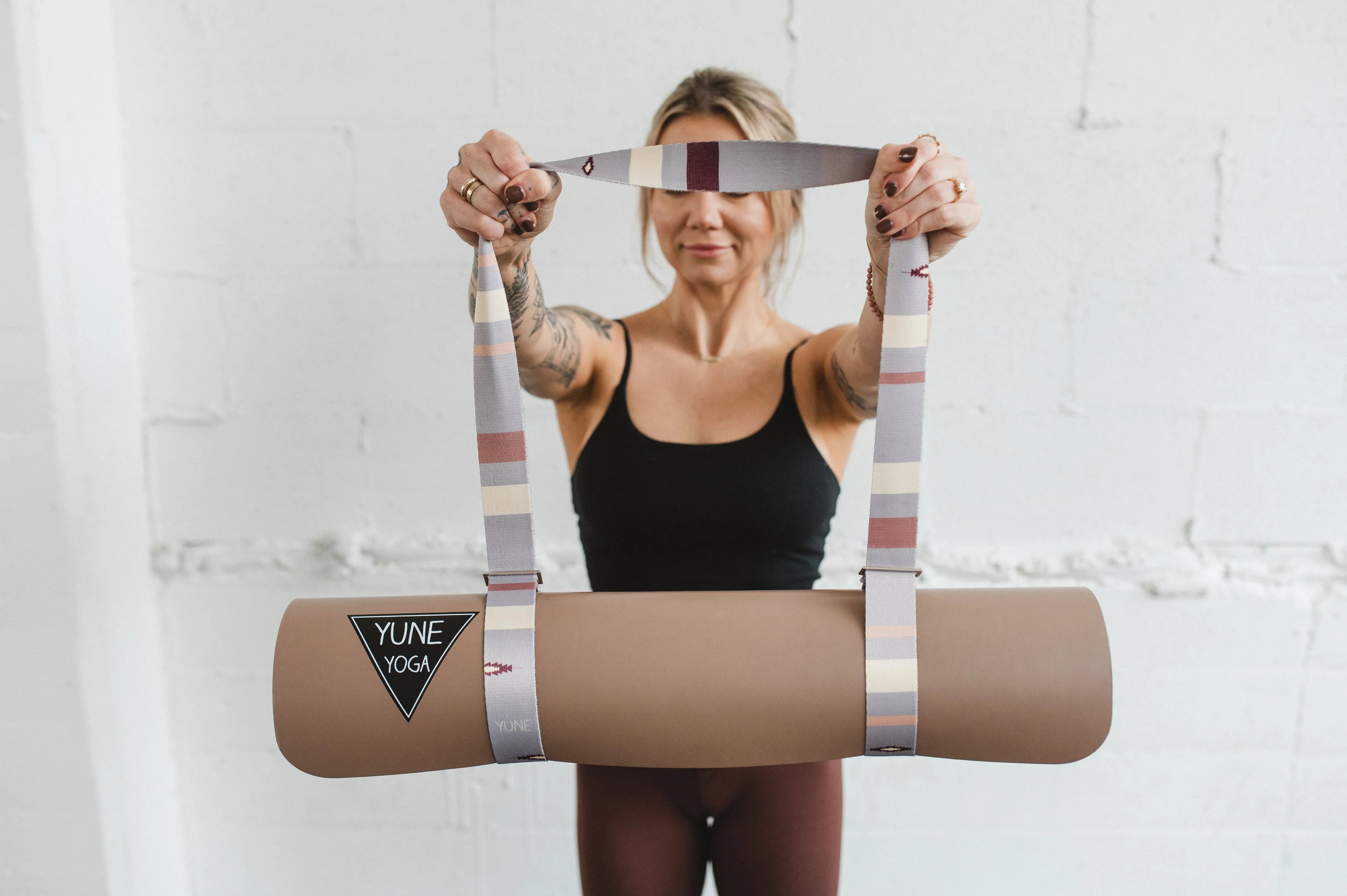 Yoga Strap | Stretching Strap | Metal Buckles | Grey | 168飞艇最新历史开奖结果记录查询体彩网-168历史查询®飞行艇全国历史记录直播体彩 | The Suzy - 168飞艇最新历史开奖结果记录查询体彩网-168历史查询®飞行艇全国历史记录直播体彩